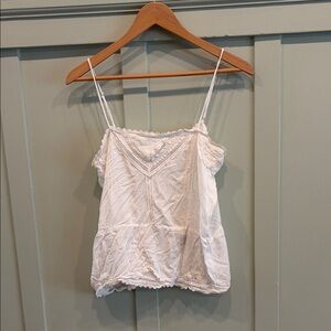 🤍 Auguste The Label White Lace Cami Top – Size Medium 🌿✨